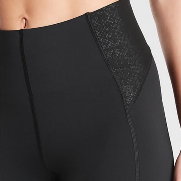 NWT! Athleta Stay Fly Reflective 7/8 Tight M - Picture 5 of 8
